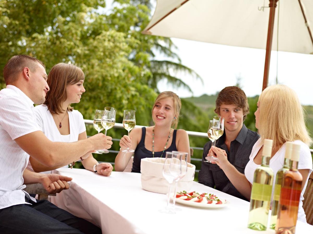 Weingut Christoffel Apartment Kovenig Bagian luar foto